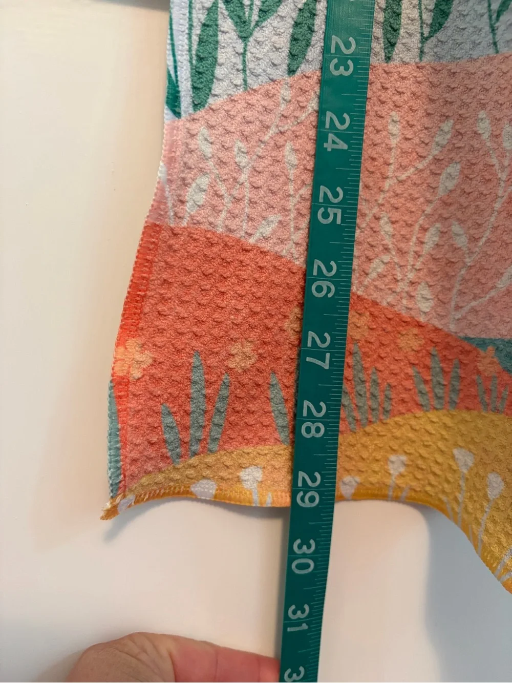 Set of 2 Geometry Tea/Dish Towels Light Florals